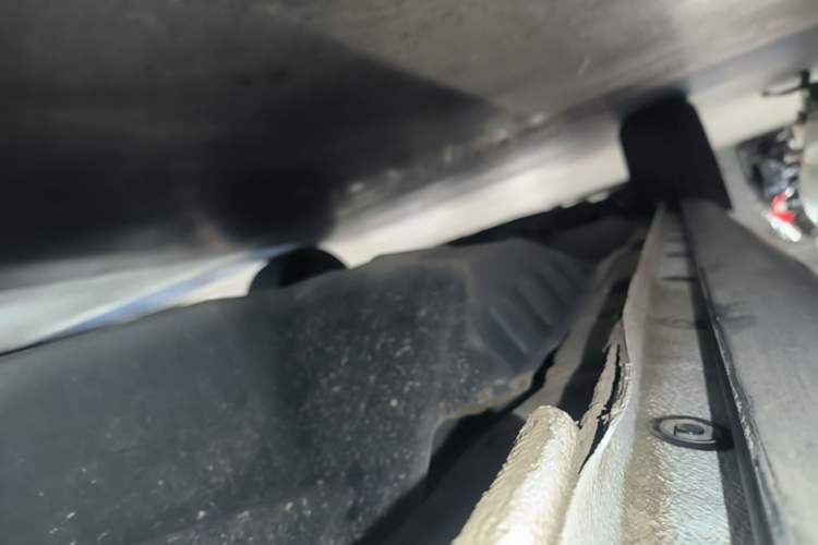 Used Haval H6 2023 National Trend Edition 1.5T Automatic Champion Version Left Side Sill
