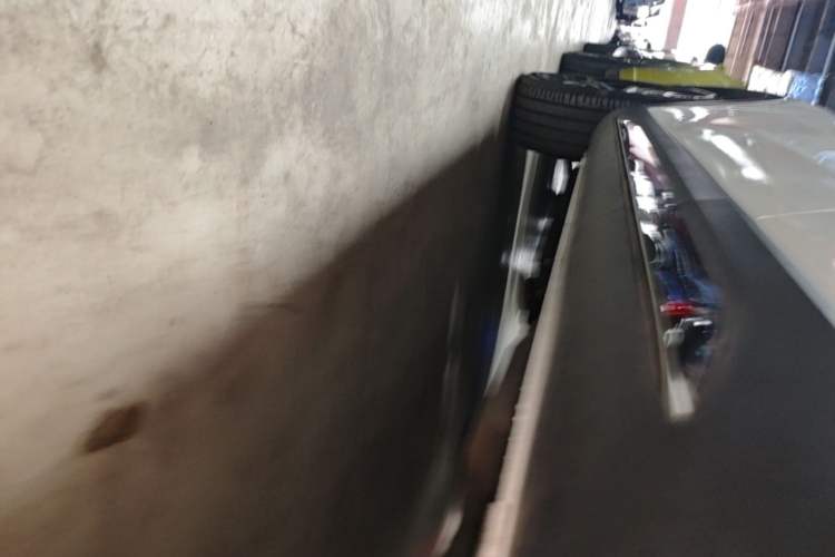 Used Haval H6 2023 National Trend Edition 1.5T Automatic Urban Version Left Side Sill