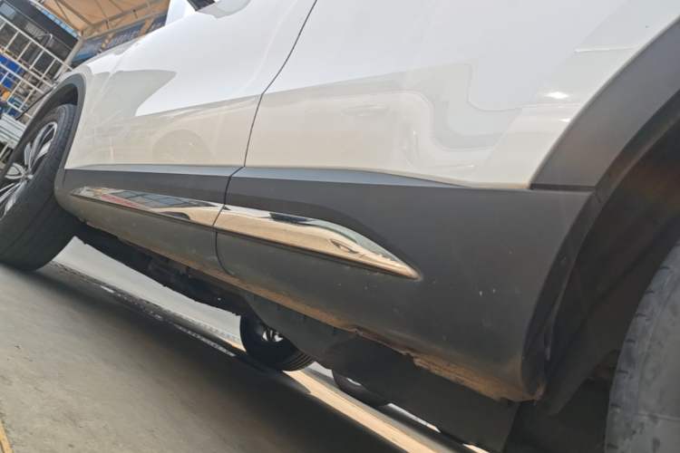 Used Haval H6 2023 National Trend Edition 1.5T Automatic Champion Version Left Side Sill