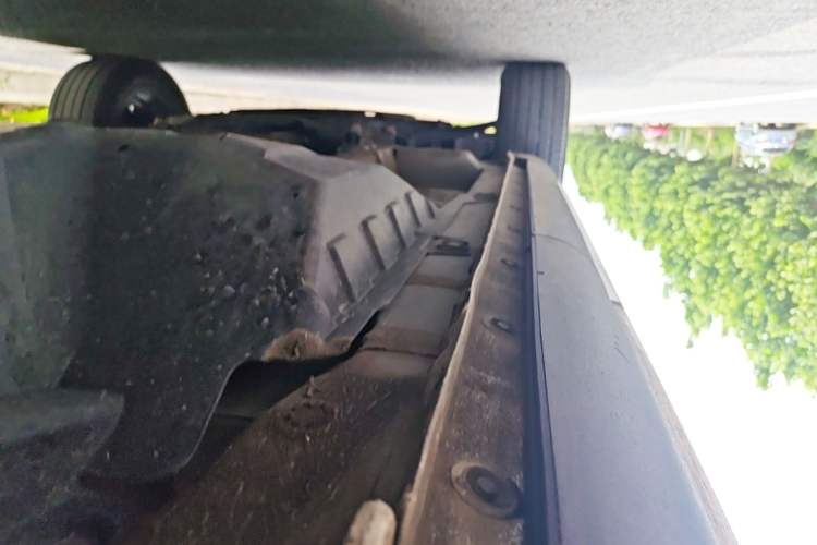Used Haval H6 2023 National Trend Edition 1.5T Automatic Urban Version Left Side Sill