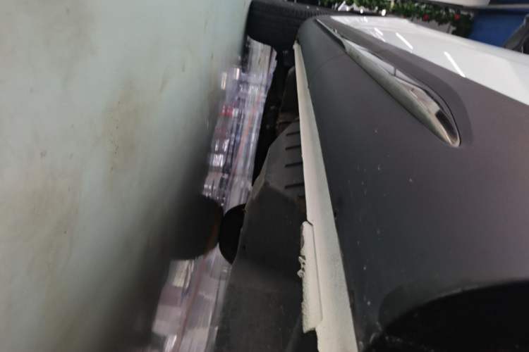 Used Haval H6 2023 National Trend Edition 1.5T Automatic Urban Version Left Side Sill