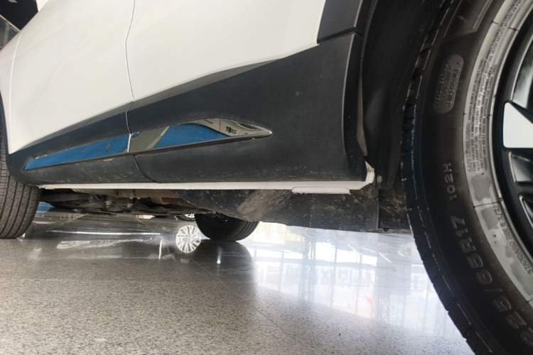 Used Haval H6 2023 National Trend Edition 1.5T Automatic Urban Version Left Side Sill