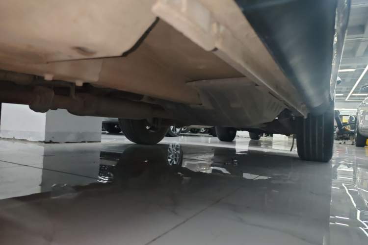 Used Haval H6 2023 National Trend Edition 1.5T Automatic Urban Version Left Side Sill