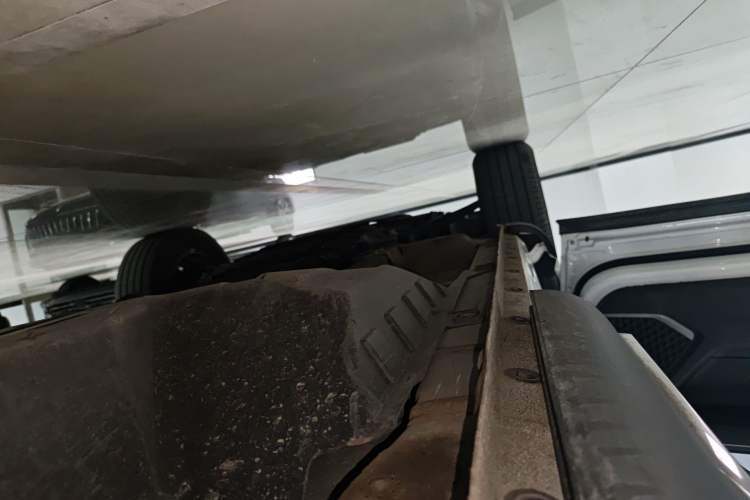 Used Haval H6 2023 National Trend Edition 1.5T Automatic Urban Version Left Side Sill