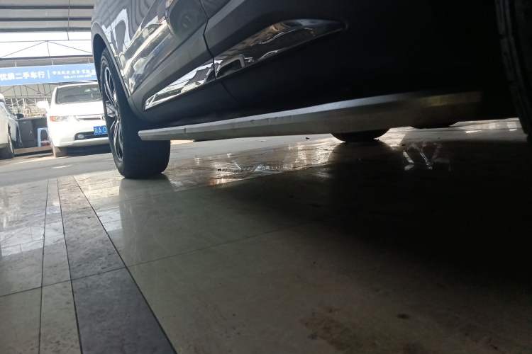 Used Haval H6 2023 National Trend Edition 1.5T Automatic Champion Version Left Side Sill