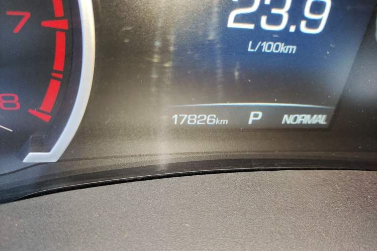 Used Haval H6 2023 National Trend Edition 1.5T Automatic Urban Version Odometer Close Up