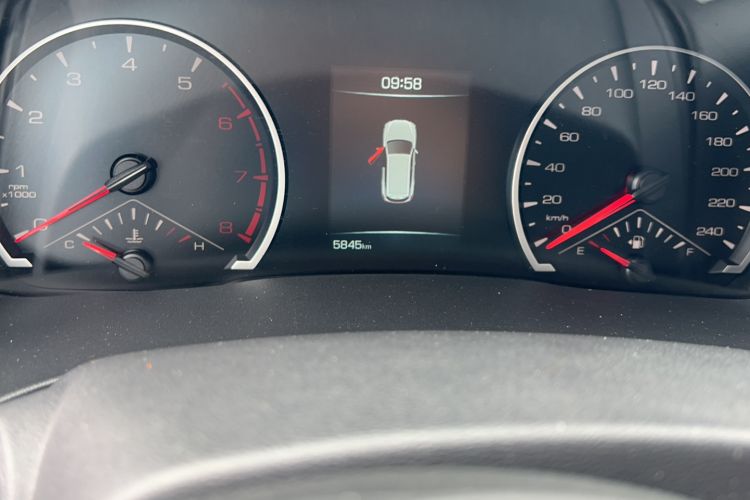 Used Haval H6 2023 National Trend Edition 1.5T Automatic Urban Version Odometer Close Up