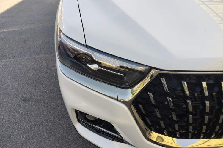 Used Haval H6 2023 National Trend Edition 1.5T Automatic Champion Version Right Front Headlight