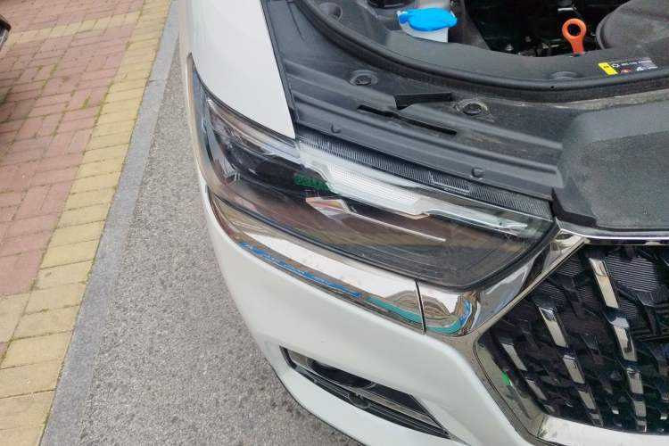 Used Haval H6 2023 National Trend Edition 1.5T Automatic Urban Version Right Front Headlight