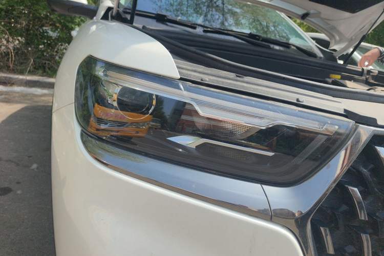 Used Haval H6 2023 National Trend Edition 1.5T Automatic Urban Version Right Front Headlight
