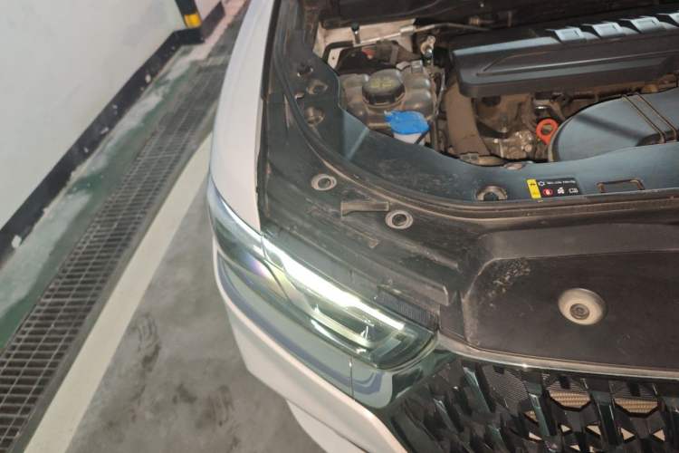 Used Haval H6 2023 National Trend Edition 1.5T Automatic Urban Version Right Front Headlight