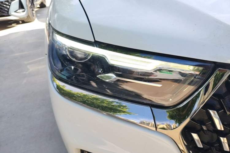 Used Haval H6 2023 National Trend Edition 1.5T Automatic Urban Version Right Front Headlight