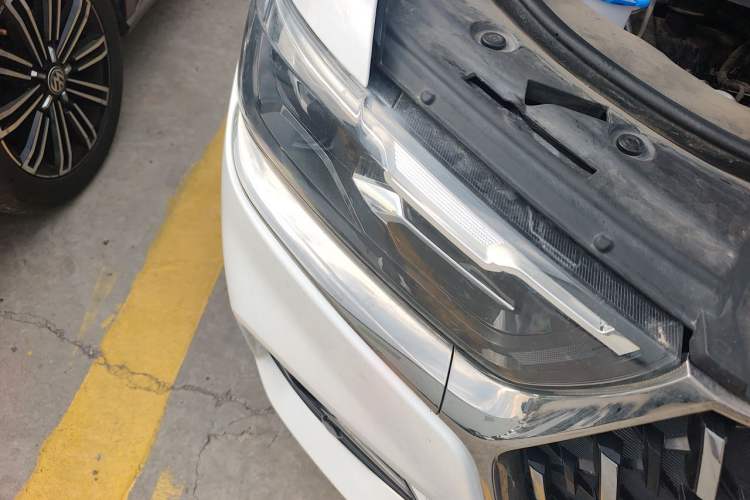 Used Haval H6 2023 National Trend Edition 1.5T Automatic Urban Version Right Front Headlight