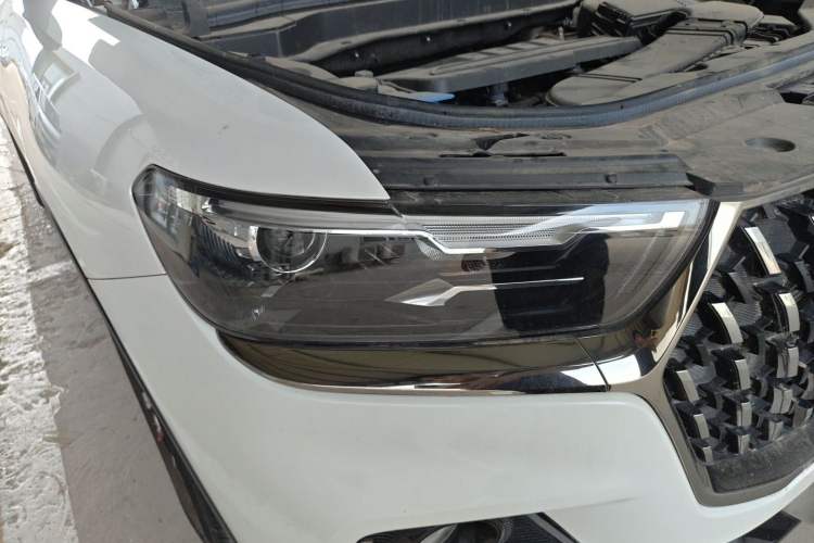 Used Haval H6 2023 National Trend Edition 1.5T Automatic Urban Version Right Front Headlight