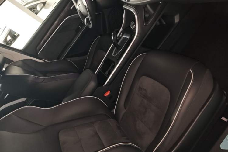 Used Haval H6 2023 National Trend Edition 1.5T Automatic Urban Version Right Front Seat