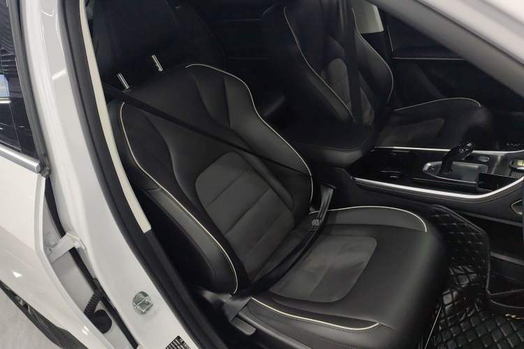 Used Haval H6 2023 National Trend Edition 1.5T Automatic Urban Version Right Front Seat