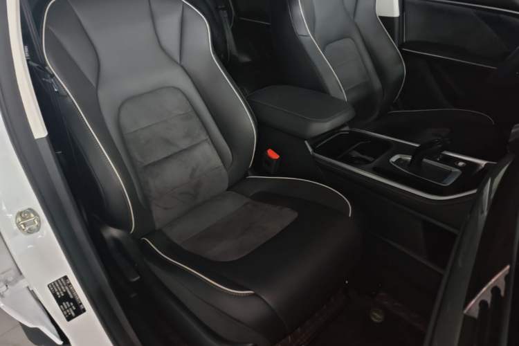 Used Haval H6 2023 National Trend Edition 1.5T Automatic Urban Version Right Front Seat