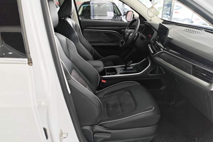 Used Haval H6 2023 National Trend Edition 1.5T Automatic Urban Version Right Front Seat