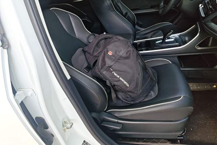 Used Haval H6 2023 National Trend Edition 1.5T Automatic Urban Version Right Front Seat