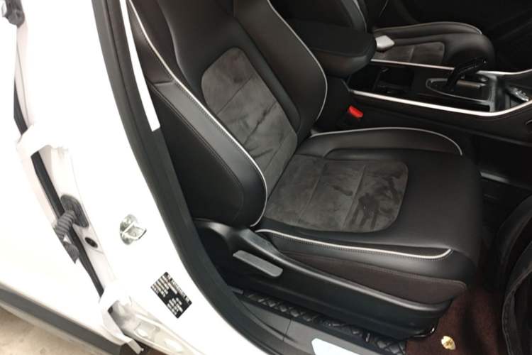 Used Haval H6 2023 National Trend Edition 1.5T Automatic Urban Version Right Front Seat
