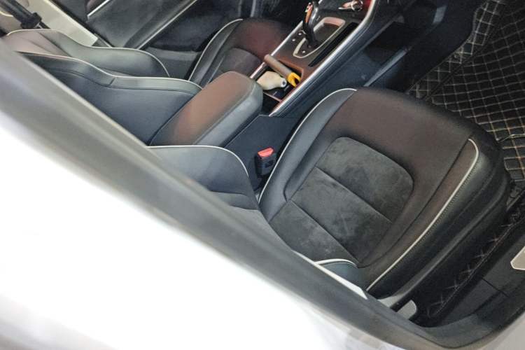 Used Haval H6 2023 National Trend Edition 1.5T Automatic Urban Version Right Front Seat