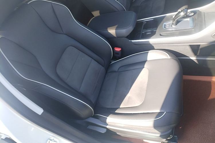 Used Haval H6 2023 National Trend Edition 1.5T Automatic Urban Version Right Front Seat