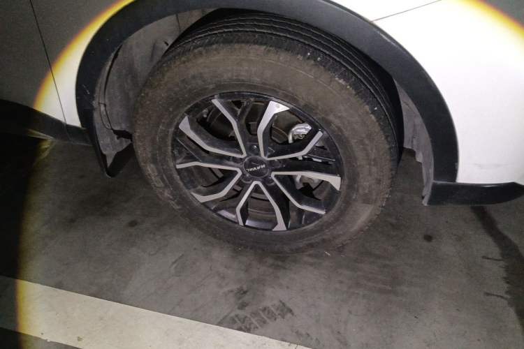 Used Haval H6 2023 National Trend Edition 1.5T Automatic Urban Version Right Front Wheel Hub