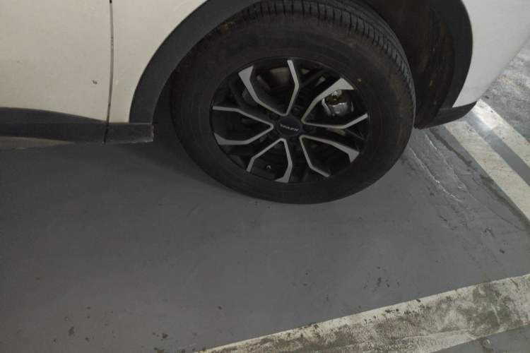 Used Haval H6 2023 National Trend Edition 1.5T Automatic Urban Version Right Front Wheel Hub