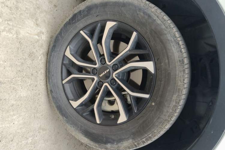 Used Haval H6 2023 National Trend Edition 1.5T Automatic Urban Version Right Front Wheel Hub