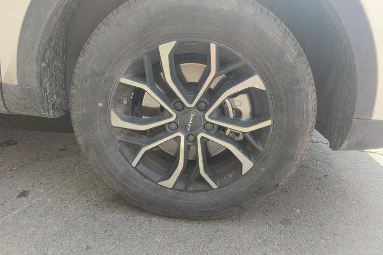 Used Haval H6 2023 National Trend Edition 1.5T Automatic Urban Version Right Front Wheel Hub