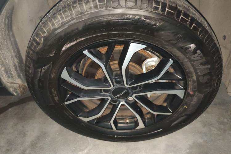 Used Haval H6 2023 National Trend Edition 1.5T Automatic Urban Version Right Front Wheel Hub