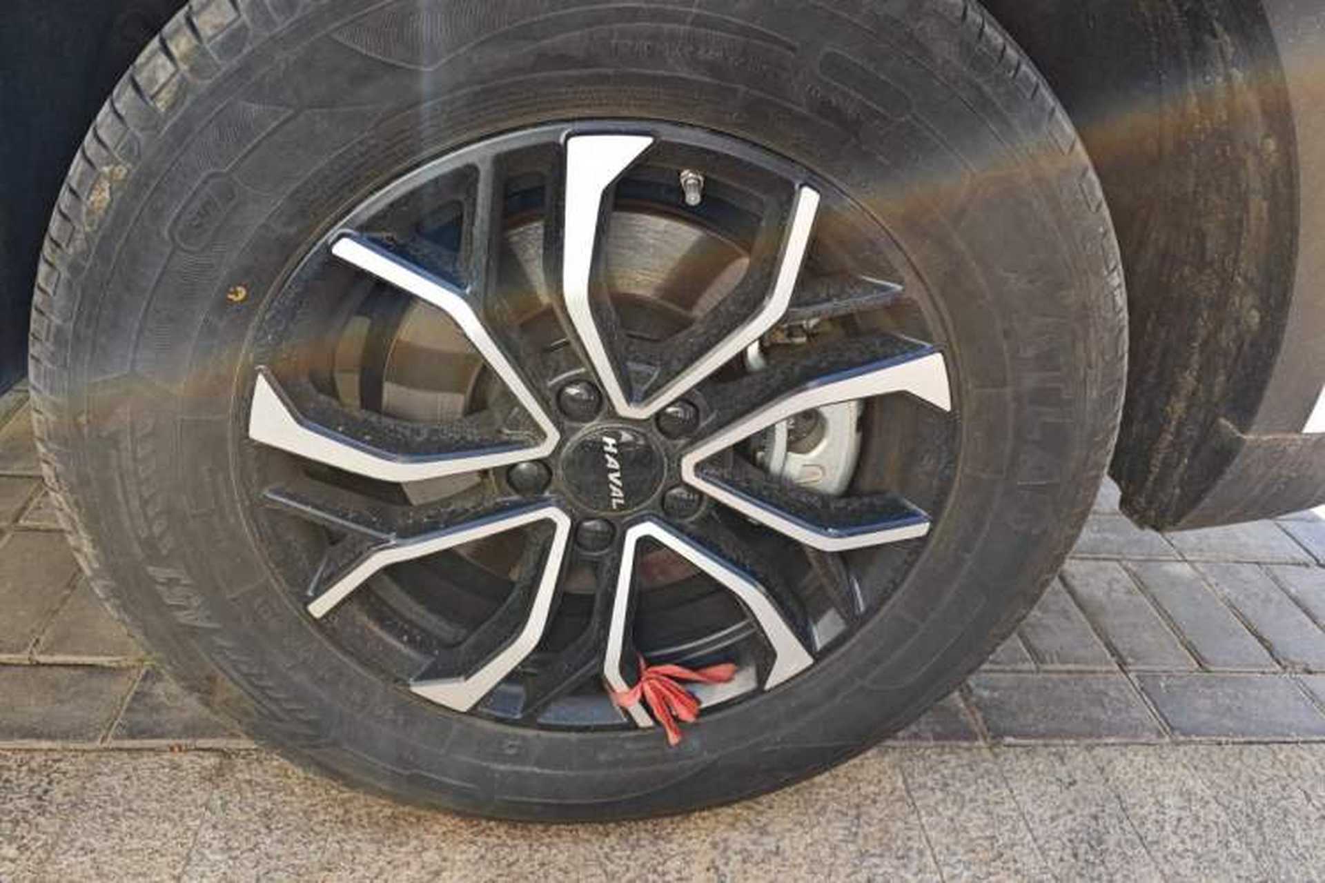 Used Haval H6 2023 National Trend Edition 1.5T Automatic Urban Version Right Front Wheel Hub