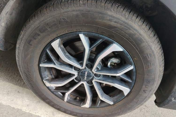 Used Haval H6 2023 National Trend Edition 1.5T Automatic Urban Version Right Front Wheel Hub