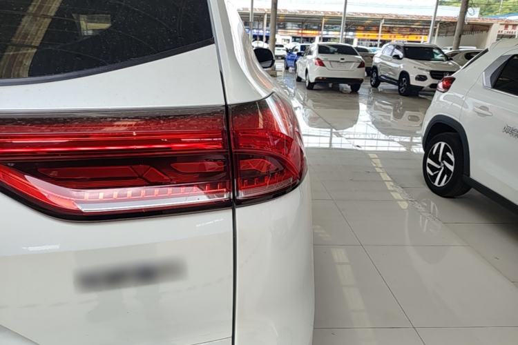 Used Haval H6 2023 National Trend Edition 1.5T Automatic Urban Version Right Rear Taillight
