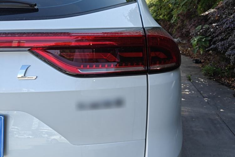 Used Haval H6 2023 National Trend Edition 1.5T Automatic Urban Version Right Rear Taillight