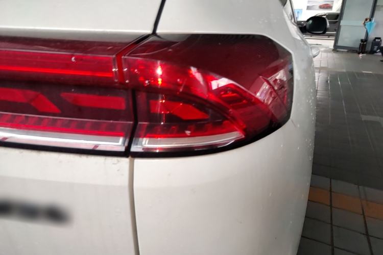 Used Haval H6 2023 National Trend Edition 1.5T Automatic Champion Version Right Rear Taillight