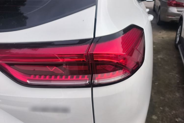 Used Haval H6 2023 National Trend Edition 1.5T Automatic Urban Version Right Rear Taillight
