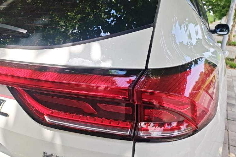 Used Haval H6 2023 National Trend Edition 1.5T Automatic Urban Version Right Rear Taillight