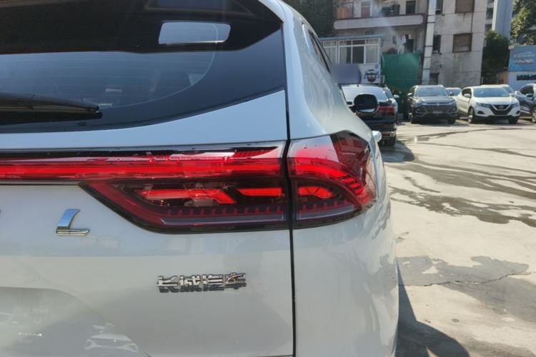 Used Haval H6 2023 National Trend Edition 1.5T Automatic Urban Version Right Rear Taillight