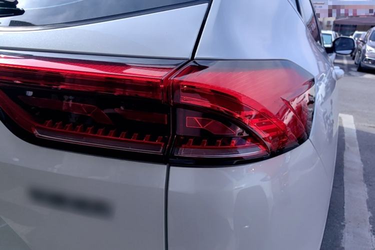 Used Haval H6 2023 National Trend Edition 1.5T Automatic Champion Version Right Rear Taillight