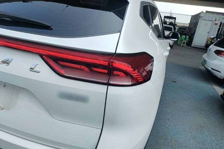 Used Haval H6 2023 National Trend Edition 1.5T Automatic Urban Version Right Rear Taillight