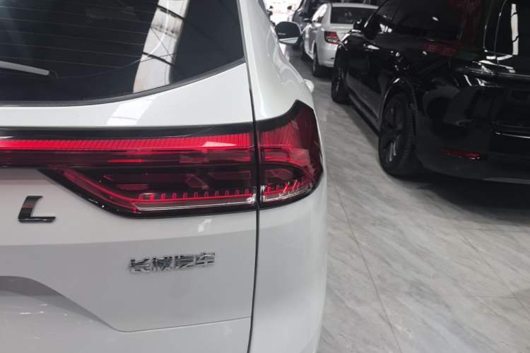 Used Haval H6 2023 National Trend Edition 1.5T Automatic Urban Version Right Rear Taillight