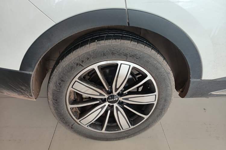 Used Haval H6 2023 National Trend Edition 1.5T Automatic Champion Version Right Rear Wheel Hub