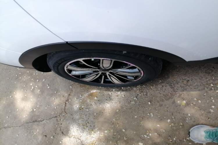 Used Haval H6 2023 National Trend Edition 1.5T Automatic Champion Version Right Rear Wheel Hub