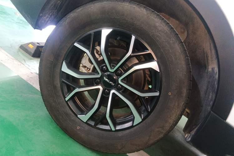 Used Haval H6 2023 National Trend Edition 1.5T Automatic Urban Version Right Rear Wheel Hub