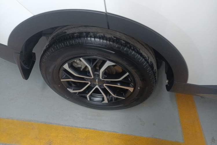 Used Haval H6 2023 National Trend Edition 1.5T Automatic Urban Version Right Rear Wheel Hub
