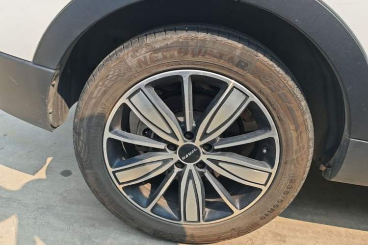 Used Haval H6 2023 National Trend Edition 1.5T Automatic Champion Version Right Rear Wheel Hub