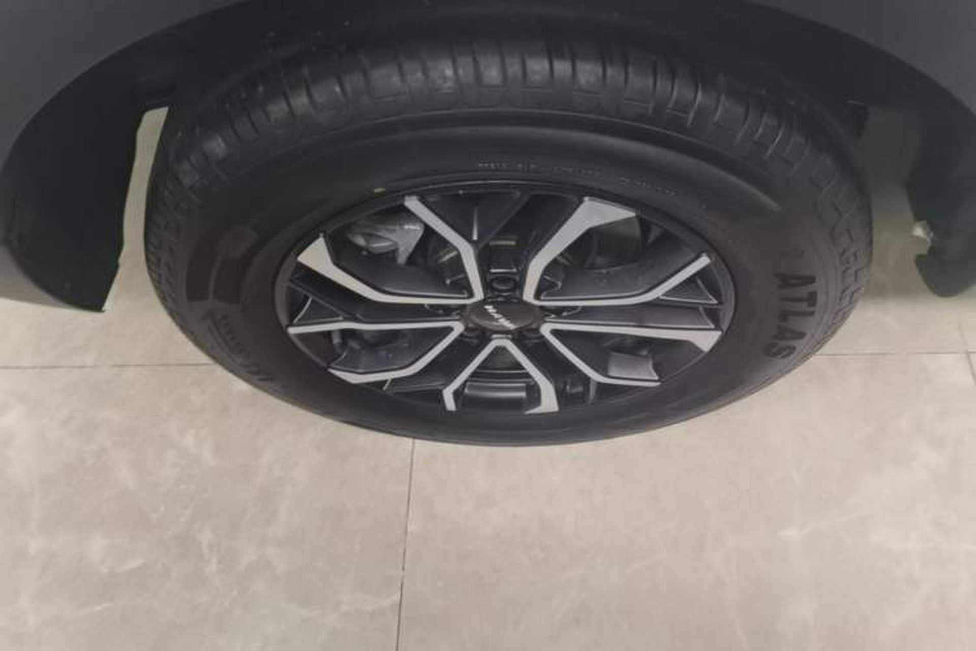 Used Haval H6 2023 National Trend Edition 1.5T Automatic Urban Version Right Rear Wheel Hub