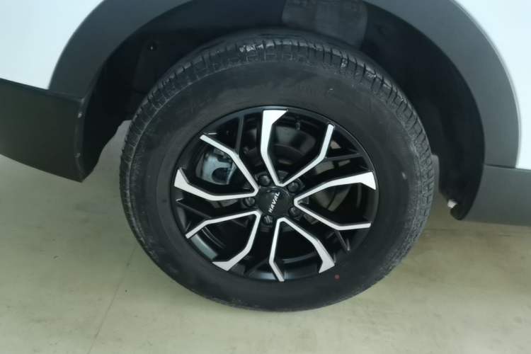 Used Haval H6 2023 National Trend Edition 1.5T Automatic Urban Version Right Rear Wheel Hub