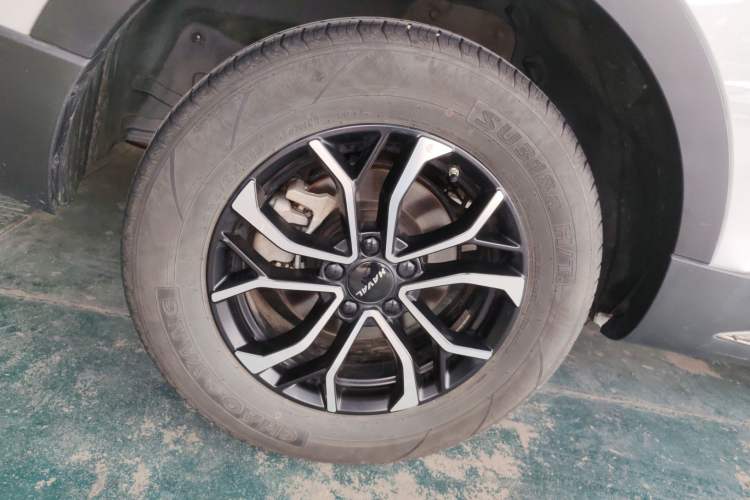 Used Haval H6 2023 National Trend Edition 1.5T Automatic Urban Version Right Rear Wheel Hub